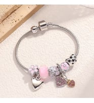 Pandora Tarz , Pembe Kristal Charmlı Kalp  Sevgi  Temalı Bİleklik, Ahşap Kutu içerisinde