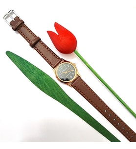 Marlas Retro Kadın Saati, Vintage Tasarım, Klasik, Rose Gold Rengi, Minimal, Kayışlı, Siyah Kadran