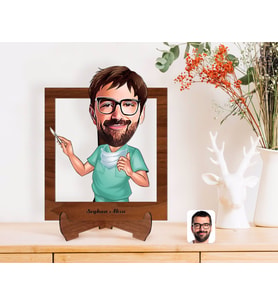 BK Gift Kişiye Özel Erkek Cerrah Karikatürlü Ahşap Standlı 3D Biblo-1 (Beyaz)