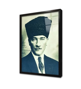 Kalpaklı Atatürk Çerçeveli Cam Tablo