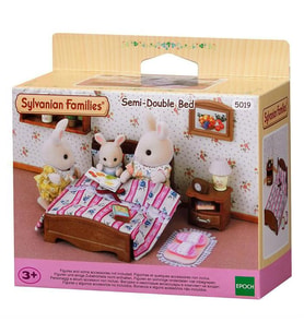 Sylvanian Families İki Kişilik Yatak Seti 5019