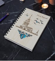 Kişiye Özel Kız Kulesi Desenli Ahşap Kapaklı Defter - Ajanda - İsme Özel - A5 60 Yaprak (120 SAYFA) Hediyelik (Mavi)