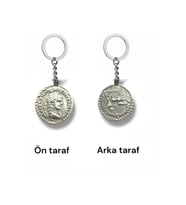 Antoninus Figürlü Roma Antik Para Sikke Anahtarlık – Çift Taraflı – 1 Adet – Metal Unisex Aksesuar
