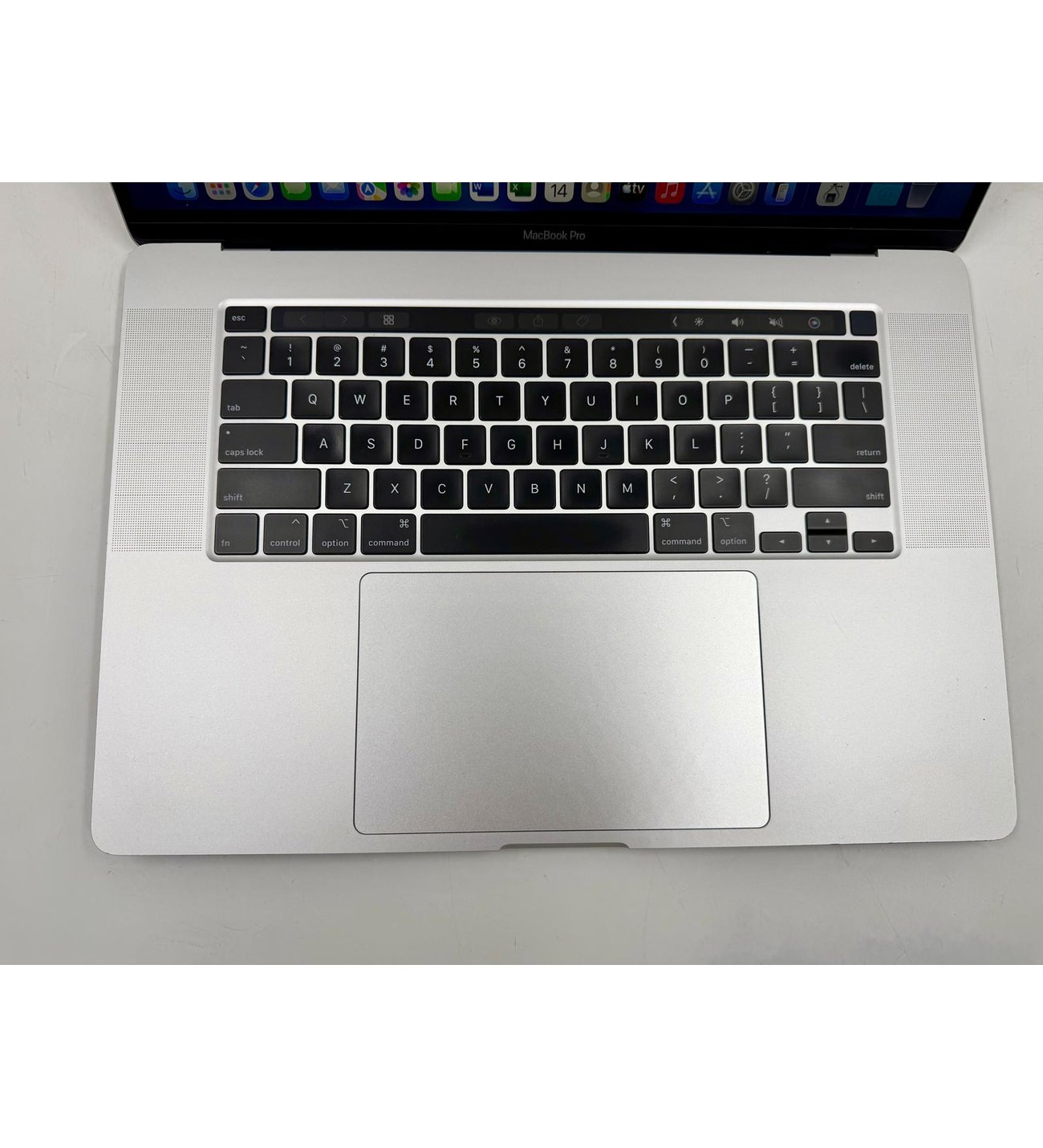 Apple MacBook Pro 16 inç A2141 İntel İ7 16 Gb Ram 512 Gb SSD