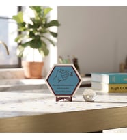 Baba Temalı Süper Kahraman Yazılı Masaüstü Dekoratif Süs Babalar Günü İçin Anlamlı ve Modern Bir Hediye 10x10 cm, Gök Mavi