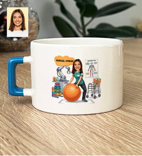 Kişiye Özel Karikatürlü Kadın Fizyoterapist Lüks Fincan Tıp Bayramı Hediyesi