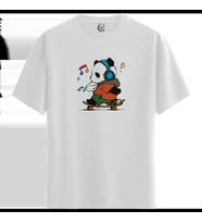Skater Panda - %100 Pamuklu Erkek Beyaz Tişört - Premium Quality (Siyah - Beyaz)