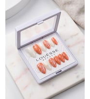 Louésse Coral Pearl Takma Tırnak 12’li Şeftali Ton İnci Detaylı Yazlık Nail