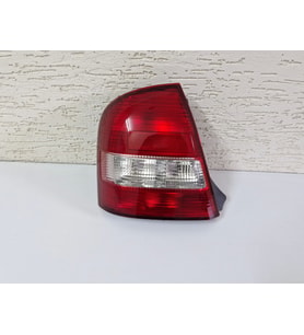 MAZDA 323 SEDAN SOL ARKA STOP LAMBASI SIFIR 1998-2001
