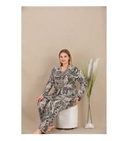 Arias Closet Büyük Beden Çizgili Düğmeli Uzun Kol Viskon Pijama Takımı