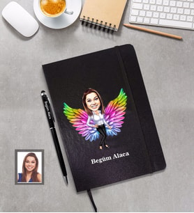 Kişiye Özel Melek Anne Karikatürlü Siyah Defter Kalem Hediye Seti Model-5 (Kırmızı)
