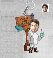 Kişiye Özel Erkek Doktor Ahşap Anahtarlık-5