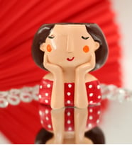 Kırmızı Renkli Dream Girl Saksı