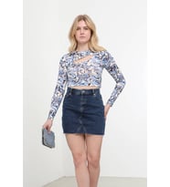 Pencere Detaylı Jakarlı Crop Top