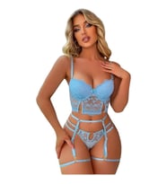 Kadın Açık Mavi Dantelli Büstiyer String Jartiyer Kalp Detaylı Fantazi İç Giyim Takımı 8406