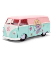 Melek Motifli VW Model Araç