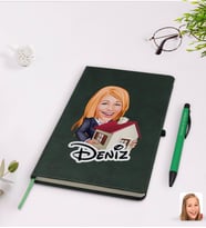 BK Gift Kişiye Özel Kadın Emlakçı Karikatürlü Yeşil Termo Deri Defter Kalem Seti Model 1