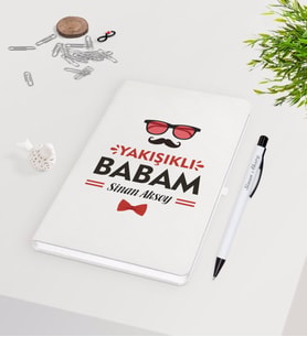 BK Gift Kişiye Özel Yakışıklı Babam Tasarımlı 9x14cm Beyaz Defter ve Kalem Hediye Seti - Model 3