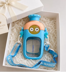 Premium Kalite Emoji Detaylı Askılı Pipetli Matara 380 ml