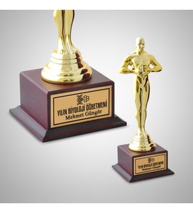 Biyoloji Öğretmenine Hediye Oscar Ödülü