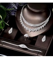 Luisa Zirkon Taşlı Takı Seti Kolye Küpe Bileklik Yüzük Set Düğün Nişan Seti (Silver)