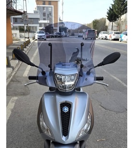 MOTOCAM Piaggio Medley S 150 Ön Cam 2021-2026 Model 54cm Füme Renkli APARATSIZDIR