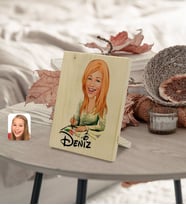 BK Gift Kişiye Özel İsimli Kadın Grafik Tasarımcı Karikatürlü Dekoratif Ahşap Çerçeve Model 1