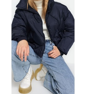 Tasarım Düz Astarlı Yaka Standart Oversize Dik Kadın Oversize Su İtici Şişme Kapitone Mont