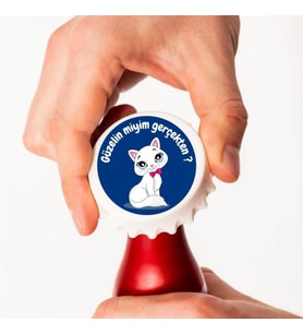 Güzelmiyim Gerçekten Baskılı Açacak Magnet 2912
