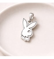 Gümüş Playboy Kolye Ucu 925 Ayar Gümüş Playboy Figürlü Unisex Kolye Ucu
