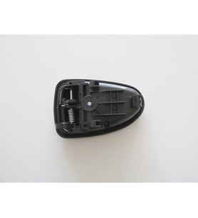 HYUNDAI ACCENT- ADMIRE- 03/05; ÖN KAPI İÇ AÇMA KOLU SAĞ KOYU GRİ (İÇTEN KİLİTLİ TİP) 82620-25000-YN