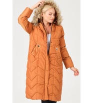 Dewberry Kadın %100 Polyester Kaban Camel Z6751 Günlük Dış Giyim, Kazak ve Gömlek Kombini, Seyahat Gardırobu