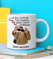 Komik - Esprili Kupa İYİ BİRİ OLMAYA ÇALIŞIYORUM BANA ZORLUK ÇIKARMAYIN Tasarımlı İsim Soyisim Yazılı Kişiye Özel Kupa Bardak