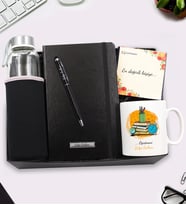 Öğretmen Tasarım Kupa & Özel Kılıflı 500Ml Su Matarası & Siyah Defter & Siyah Touch Pen Hediye Seti