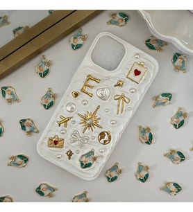 Kişiye Özel Harfli El Yapımı Charm Telefon Kılıfı - iPhone modelleri için uyumlu