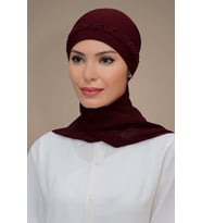 Bordo Pratik Hazır Geçmeli Tesettür Bone Sandy Kumaş Örgülü Güllü Şifon Atkılı 1203A_16