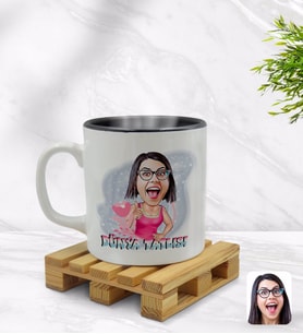 BK Gift Kişiye Özel Dünya Tatlısı Karikatürlü İçi Siyah Renkli Kupa Bardak Model 1