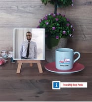 Fen ve Teknoloji Öğretmeni Fotoğraflı Dekoratif Taş, Ahşap Altlıklı Türk Kahvesi Fincanı Hediye (Model 6)