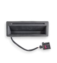 VW Touareg 2003-2006 Arka Bagaj Kapağı Açma Kolu Butonu