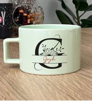 Kişiye Özel Ayçiçek G Harfli Hediye Pastel Fincan İsme Özel İsimli Yazılı (Yeşil)