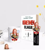 BK Gift Kişiye Özel Kadın Öğretmen Karikatürlü Beyaz Kupa Ahşap Kitap Ayracı ve Öğretmen Olmak Kitabı Hediye Seti-4