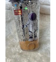 PİPETLİ BARDAK MATARA SEVİMLİ SULUK 450 ml  ÇİFT  ASTRONOT FİGÜRLÜ (Gri)