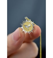925 Ayar Gümüş Gold Rodyum Kaplama Mikail Meleği Kristal Kesim Güneş Plaka Kolye