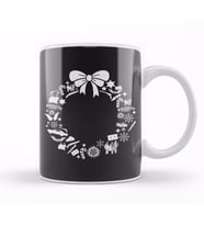 Supernatural Christmas Wreath Pattern Kupa Bardak Porselen