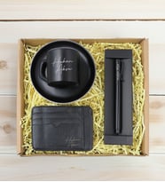 BK Gift Kişiye Özel İsimli Siyah Türk Kahvesi Fincanı&Metal Kalem Kartlık Cüzdan Hediye Seti, Sevgiliye Hediye, Arkadaşa Hediye, Doğum Günü Hediyesi