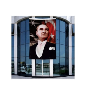 Mustafa Kemal Atatürk Altın İmzalı Poster Bayrak Raşel Kumal 4x6 metre ATA15