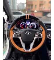 Hyundai i20 Dikme Direksiyon Kılıfı Parlak Siyah Taba Detaylı Taba Çift Yüzük ve Dikiş 2012-2014
