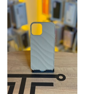 iPhone 12 Uyumlu Kaymaz Tırtıklı Dokulu Mat Kılıf (Bej)