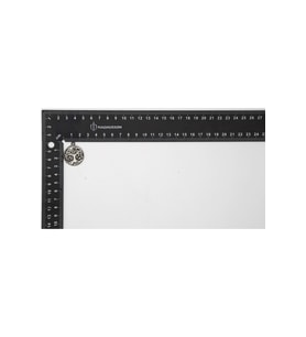 AĞAÇ FİGÜRÜ İLE İLGİLİ YUVARLAK METAL AKSESUARLAR VE KOLYE UÇLARI