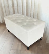 Lüks Sandıklı Kapitoneli Ayakucu Puf Bench 110 cm Siyah Ayak (Beyaz)
